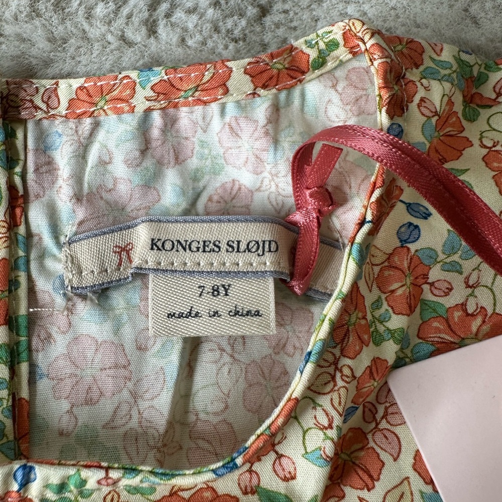 Floral Ruffle Sleeve Kids Blouse - Picture 3 of 6